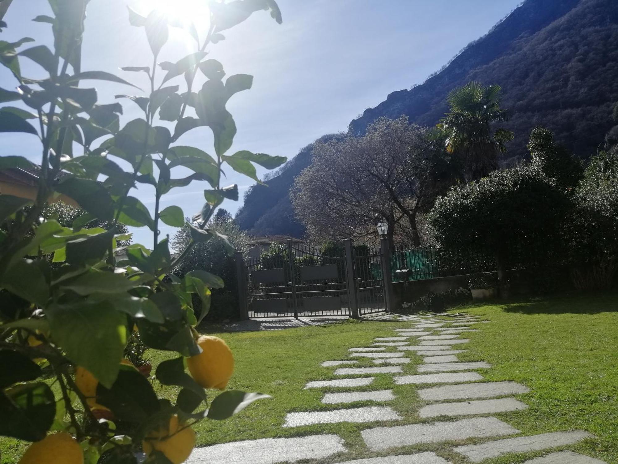 Art Music House Lake Como Dongo Ngoại thất bức ảnh